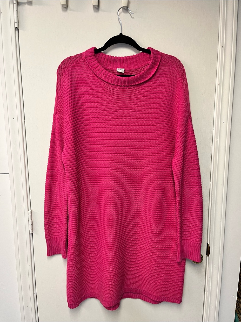 Melrose and Market Hot Pink Oversized Ribbed Knit Sweater
